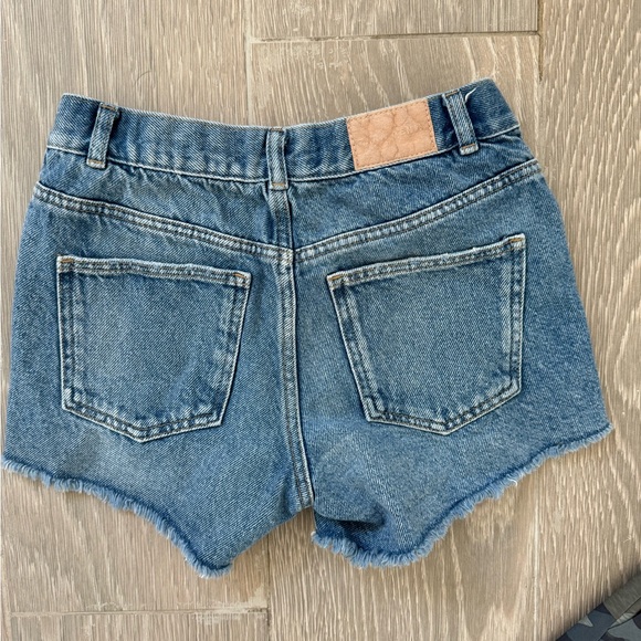 Bundle of 2 bottoms girls size 8/9 - Picture 4 of 7